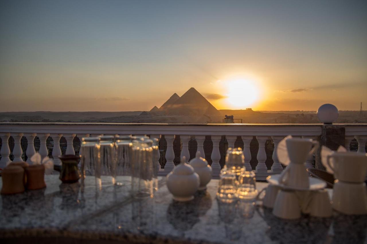 קהיר Heru Pyramids View Hotel מראה חיצוני תמונה